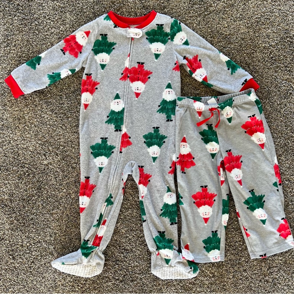Carter’s Santa fleece one piece pj’s 2T & pants lot.